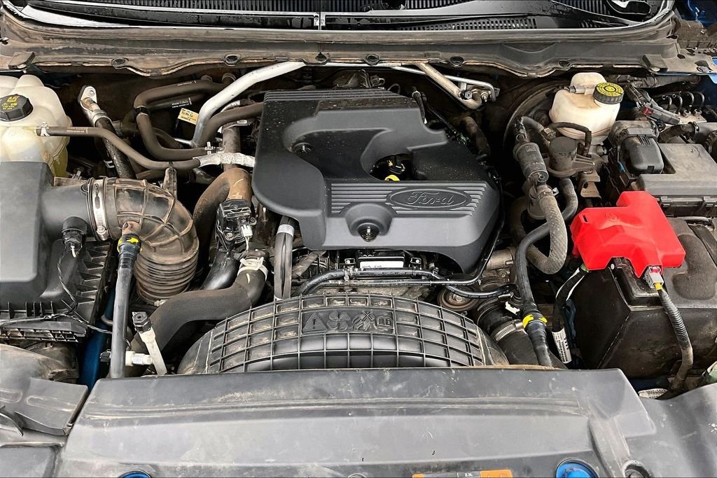 Used 2021 Blue Ford Lariat image 9