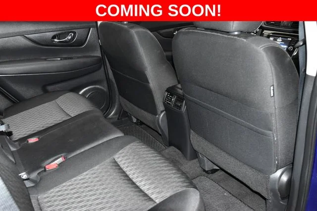 Used 2017 Blue Nissan S image 26