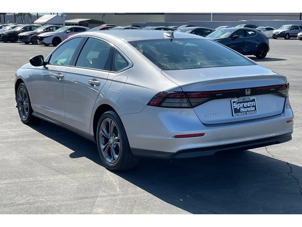 Certified Used 2023 Lunar Silver Metallic Honda EX image 3