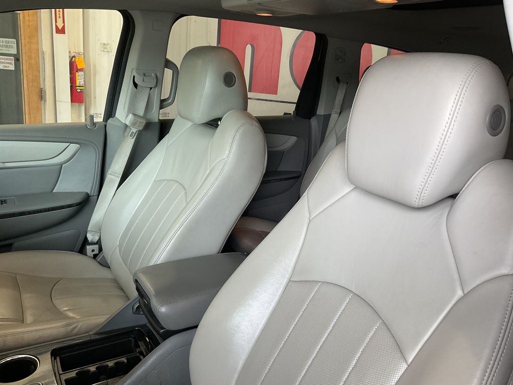 Used 2013 Gold Chevrolet LTZ image 16