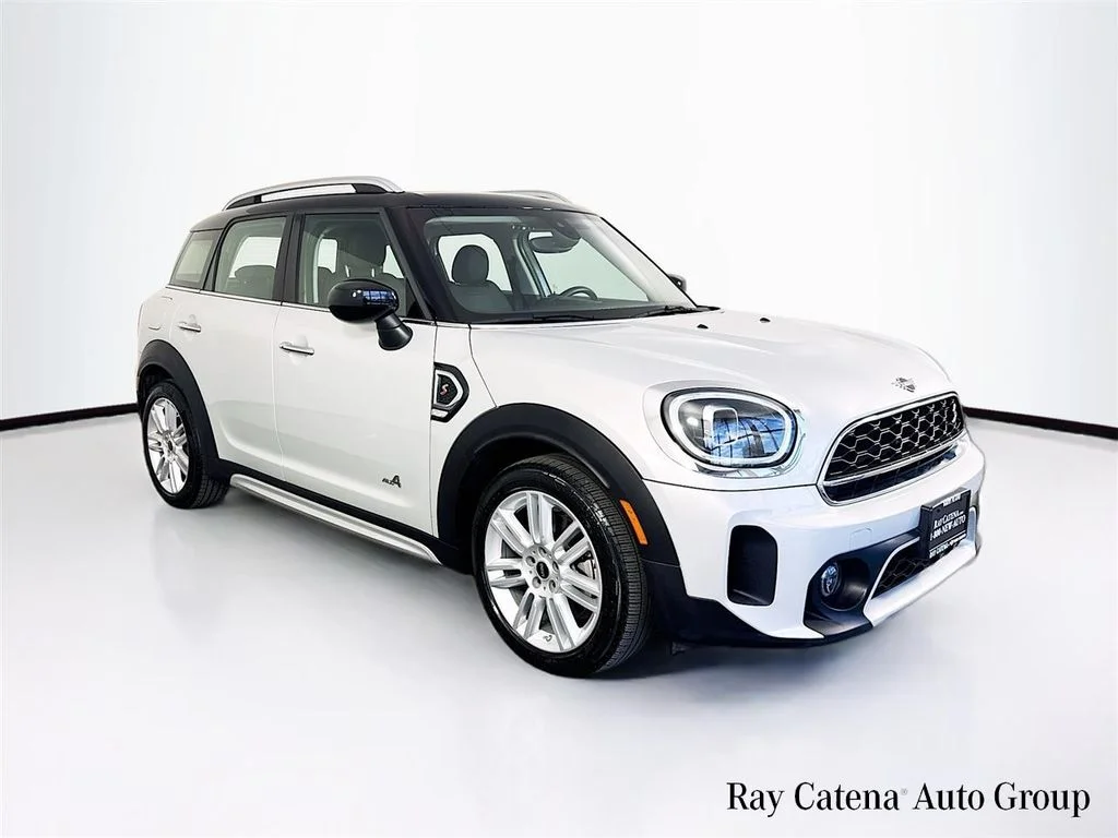 2023 MINI Countryman S ALL4's photo