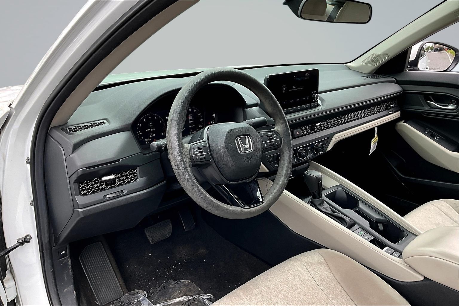 Used 2024 White Honda EX image 18