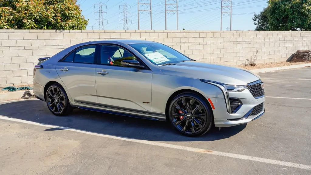 2026 Cadillac CT4 V-Series - Photo 6