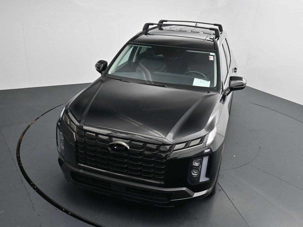 Used 2023 Black Hyundai XRT image 11