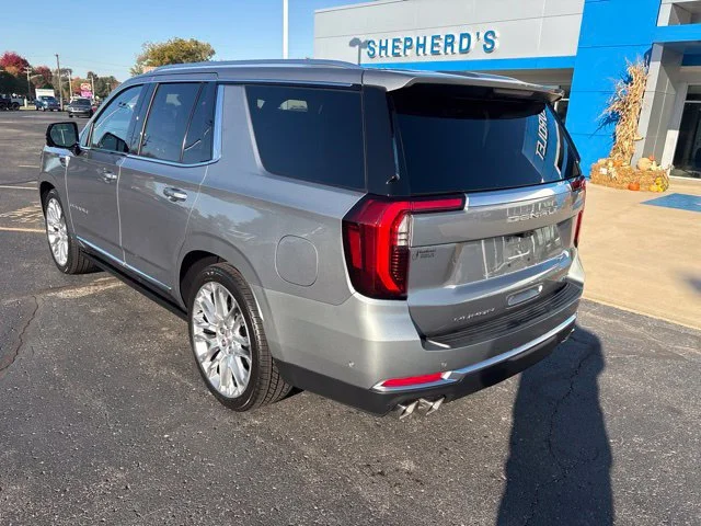 2027 GMC Yukon Denali - Photo 6