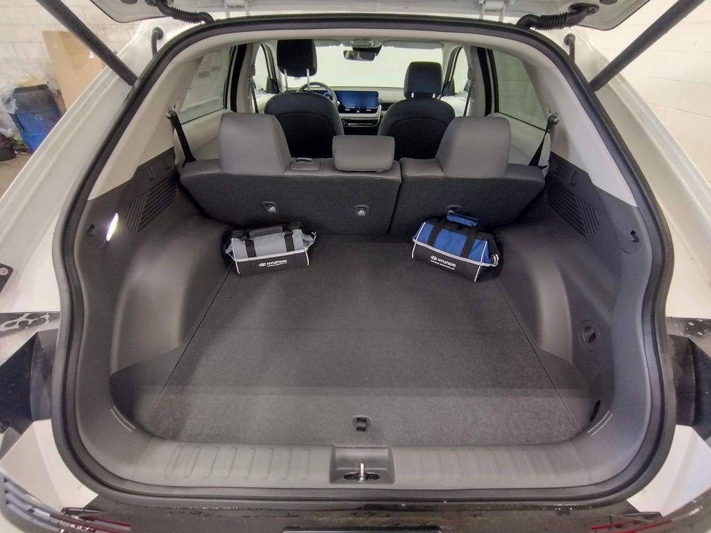 New 2026 White Hyundai SEL image 15