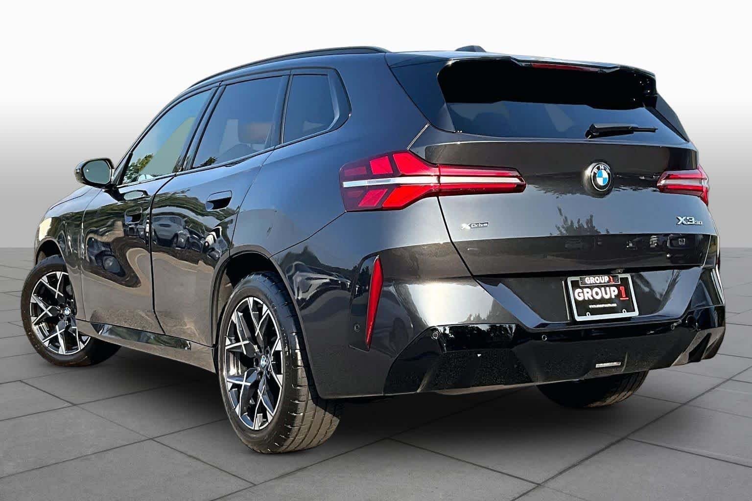 Used 2025 Dark Graphite Metallic BMW 30 xDrive image 11