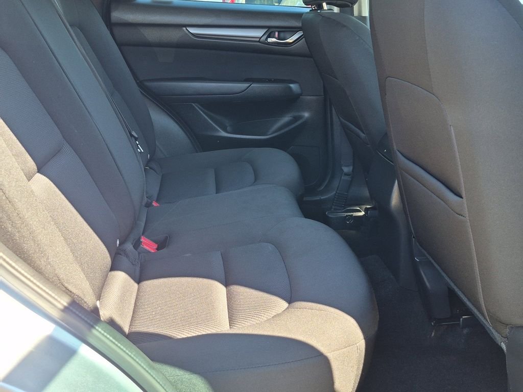 Used 2018 Sonic Silver Metallic Mazda Sport image 7