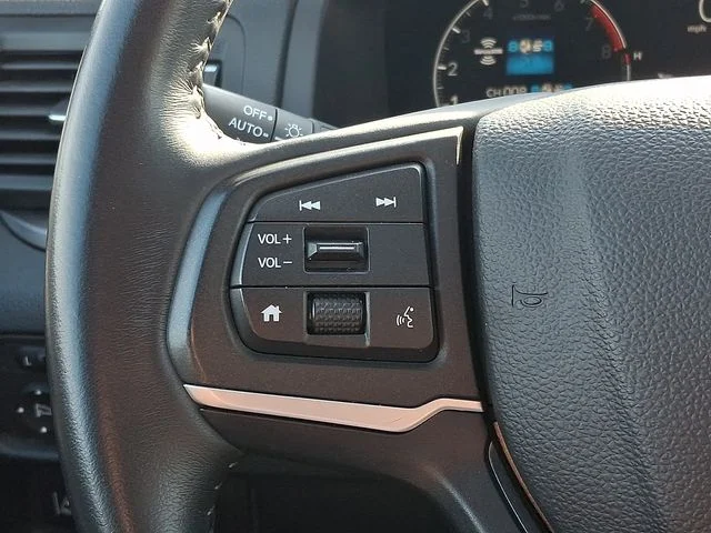 Used 2025 Gray Honda RTL image 21