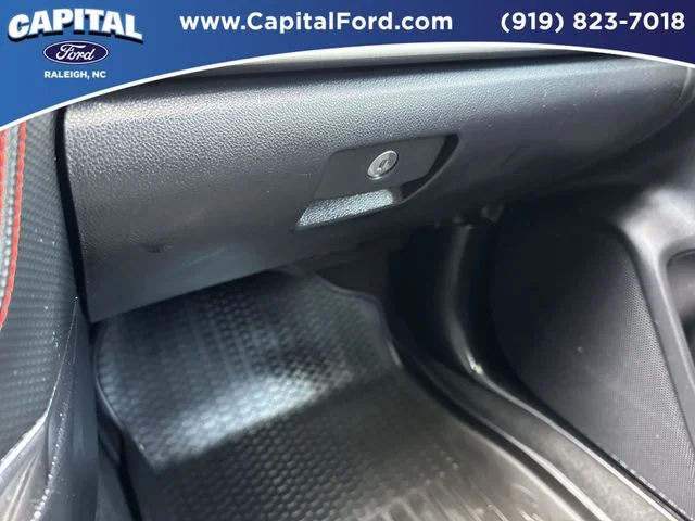 Used 2020 Silver Subaru Sport image 28