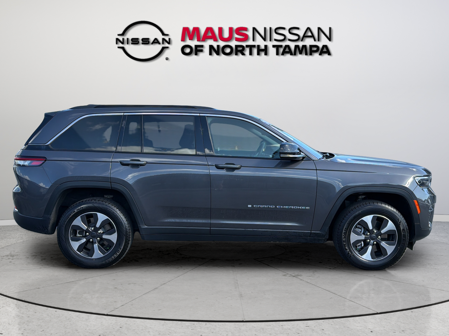 Used 2024 Gray Jeep 4xe image 13