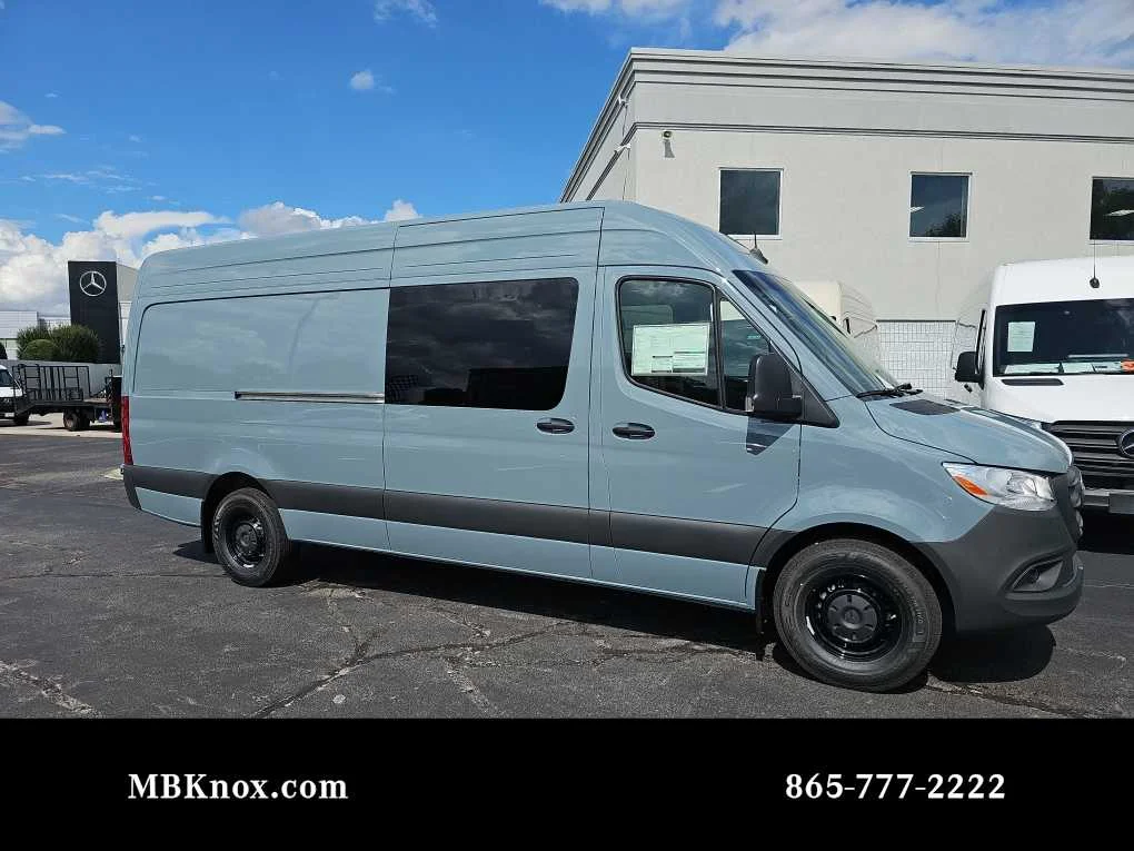 2026 Mercedes-Benz Sprinter 2500 170 WB High Roof's photo