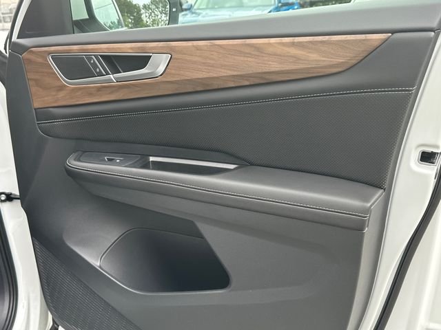 New 2026 White/off-white Volkswagen 2.0T SE image 31