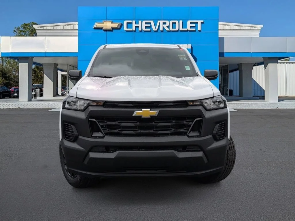 New 2026 Summit White Chevrolet WT image 8