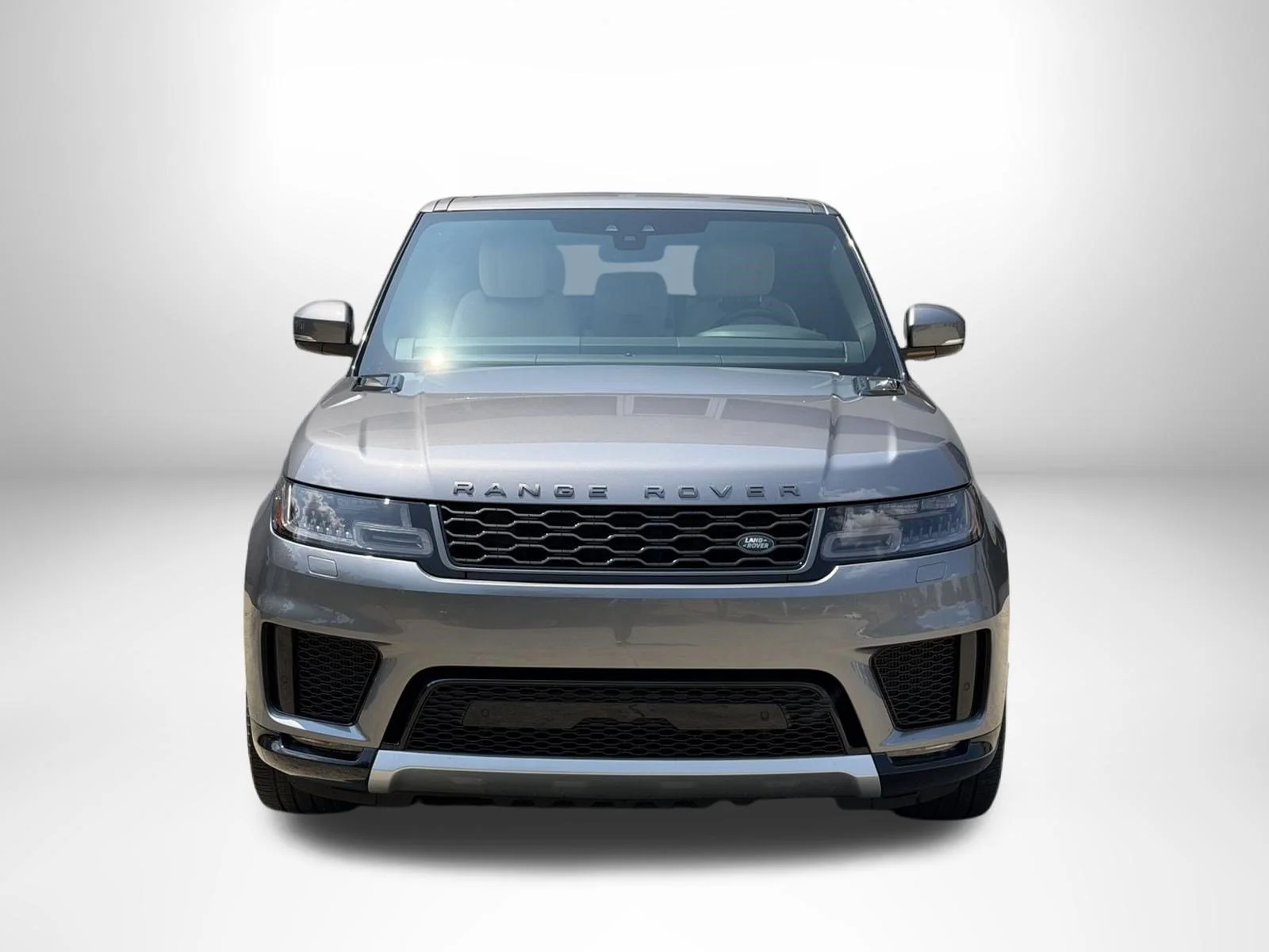 Used 2022 Eiger Gray Metallic Land Rover HSE Silver Edition image 8