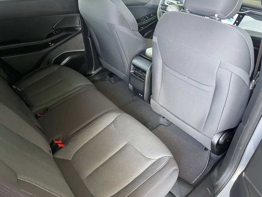 New 2026 Sting-Gray Clear-Coat Exterior Paint Jeep Laredo image 18