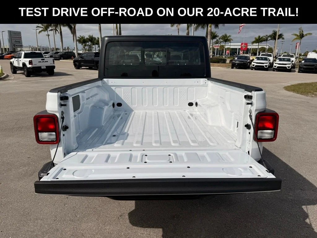 New 2026 Bright White Clear-Coat Exterior Paint Jeep Sport image 36