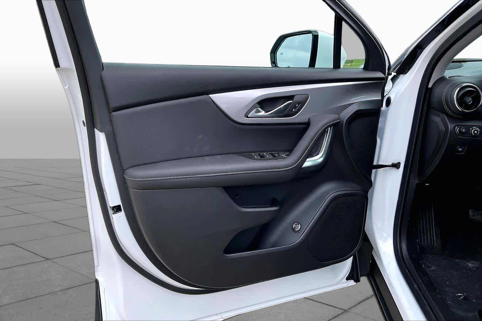 2026 Chevrolet Blazer 2LT - Photo 11