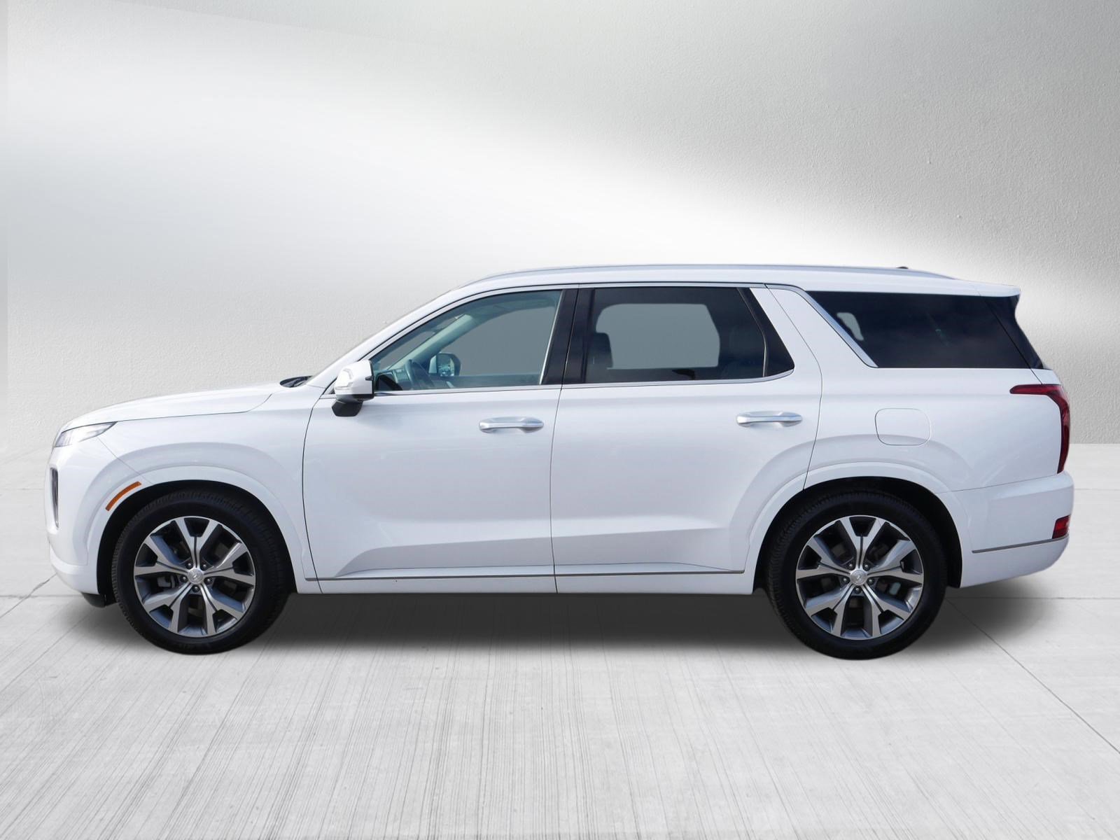 Certified Used 2021 Hyper White Hyundai Limited image 4