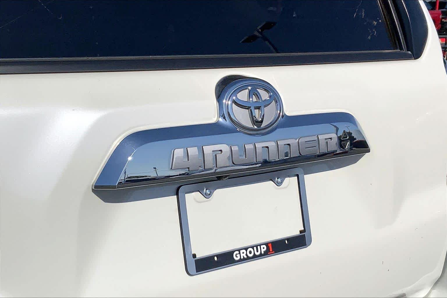 Used 2021 Blizzard Pearl Toyota Limited image 10
