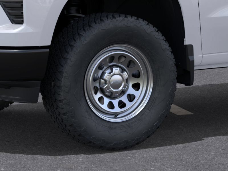 New 2026 Summit White Chevrolet WT image 10