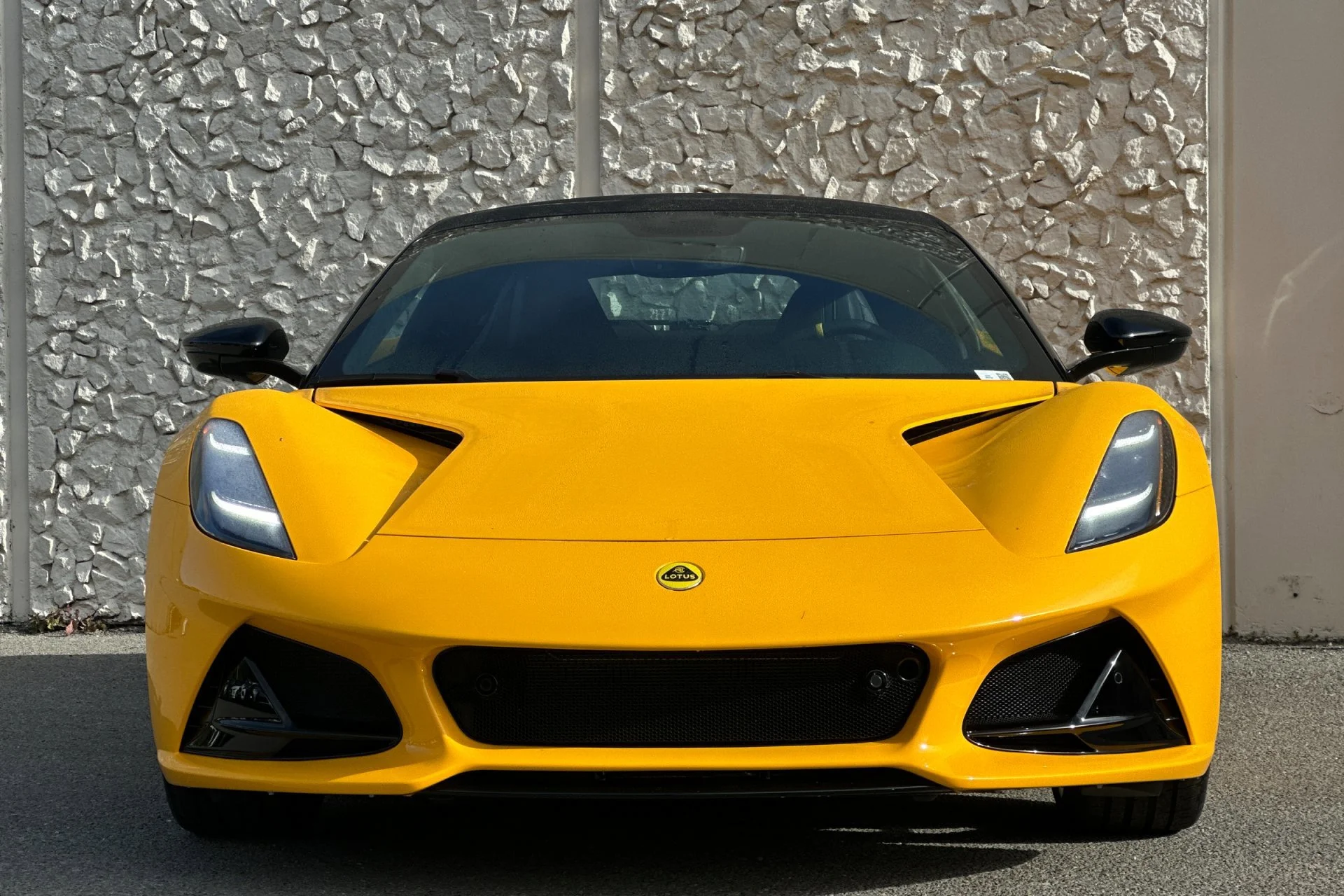 New 2025 HETHEL YELLOW Lotus V6 image 10