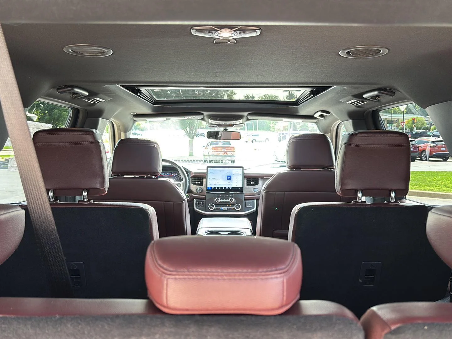 Used 2023 Star White Ford Limited image 28