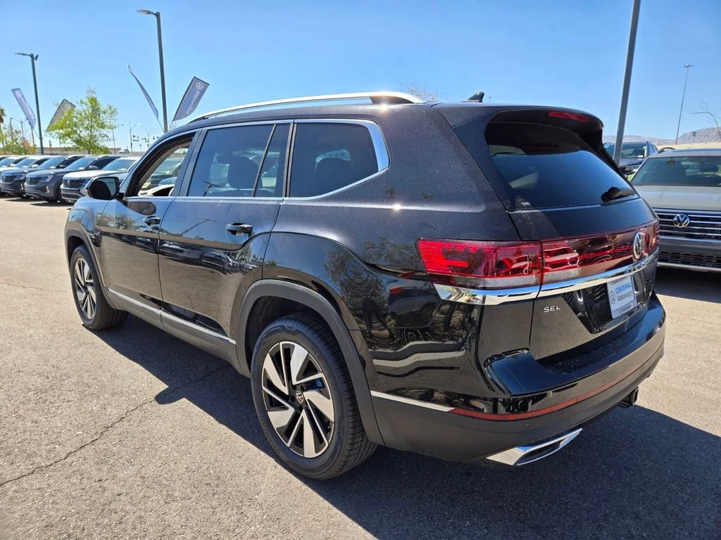 2026 Volkswagen Atlas SEL - Photo 3