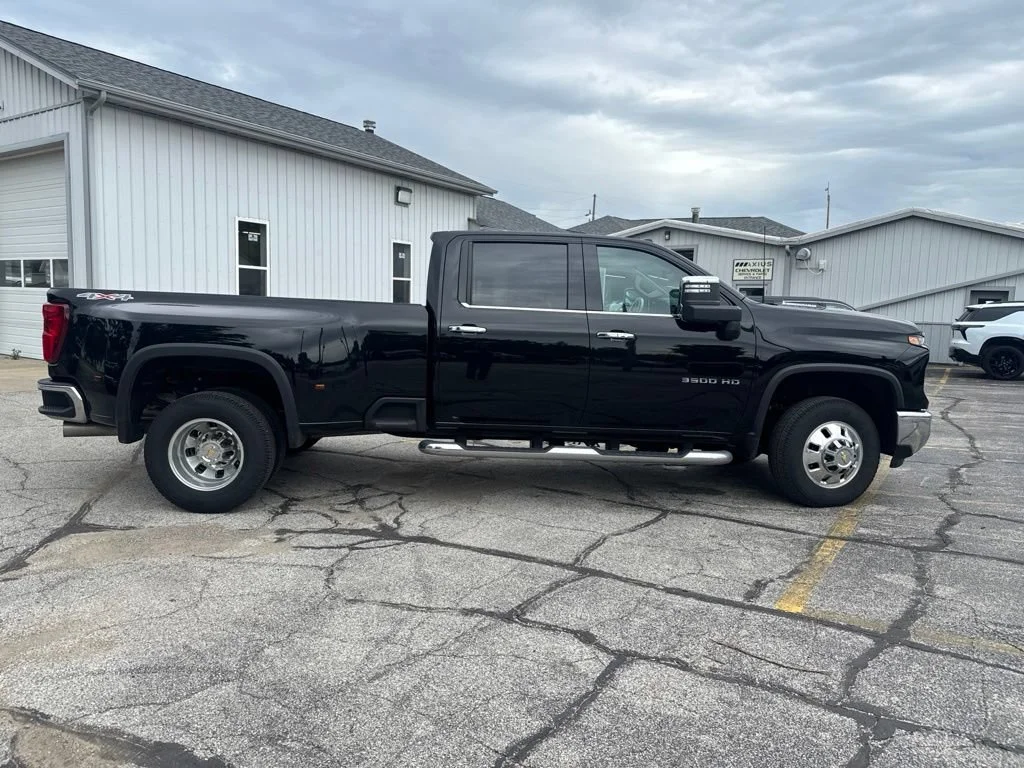 Used 2025 Black Chevrolet LTZ DRW image 8