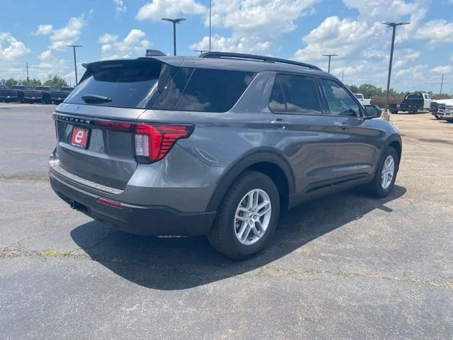 New 2026 Carbonized Gray Metallic Ford Active image 8