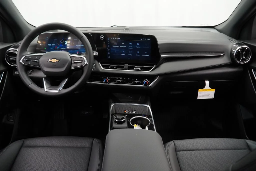 New 2026 Summit White Chevrolet LT image 7