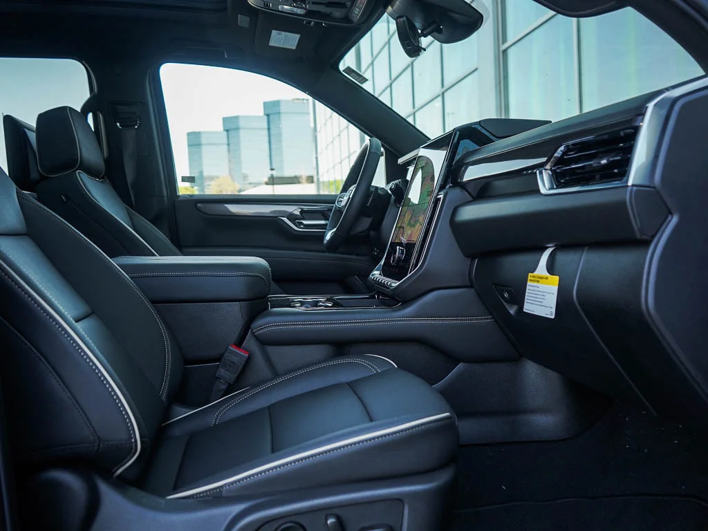 2026 GMC Yukon XL Elevation - Photo 10