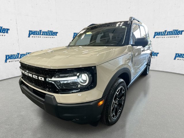 Used 2025 Beige Ford Outer Banks image 1