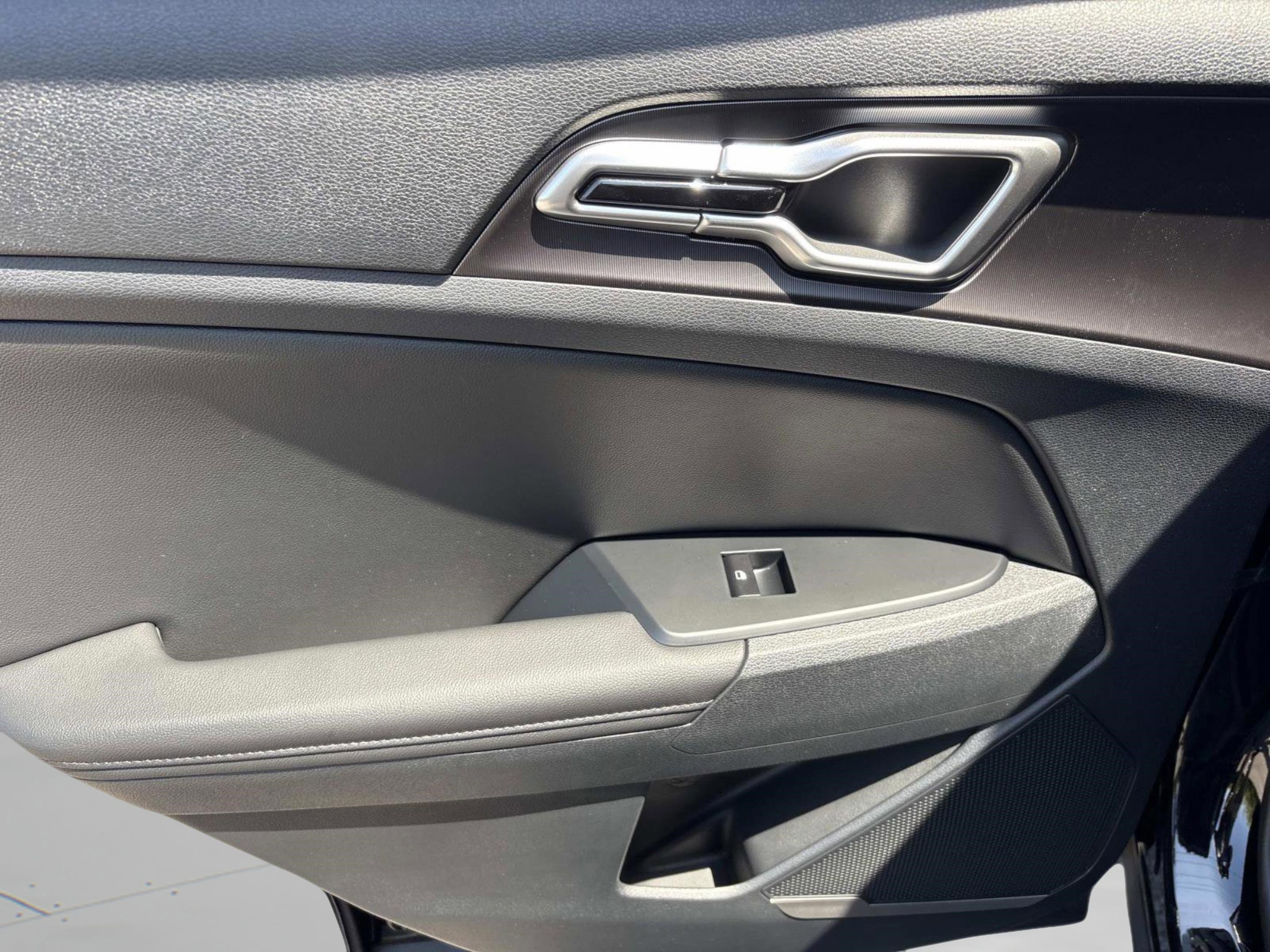 New 2026 Ebony Black Kia EX image 16