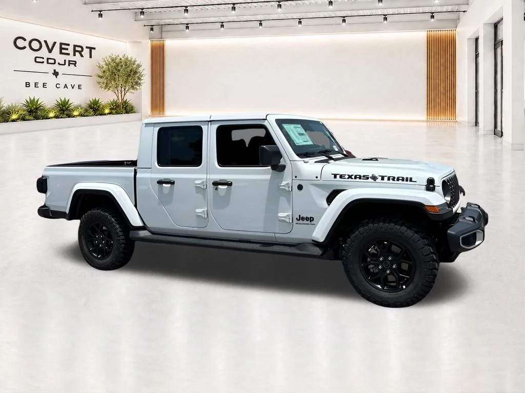 New 2026 Bright White Clear-Coat Exterior Paint Jeep Texas Trail image 14
