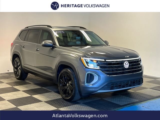 Gray 2025 Volkswagen Atlas SE FWD with Technology SUV / Crossover Front-Wheel Drive