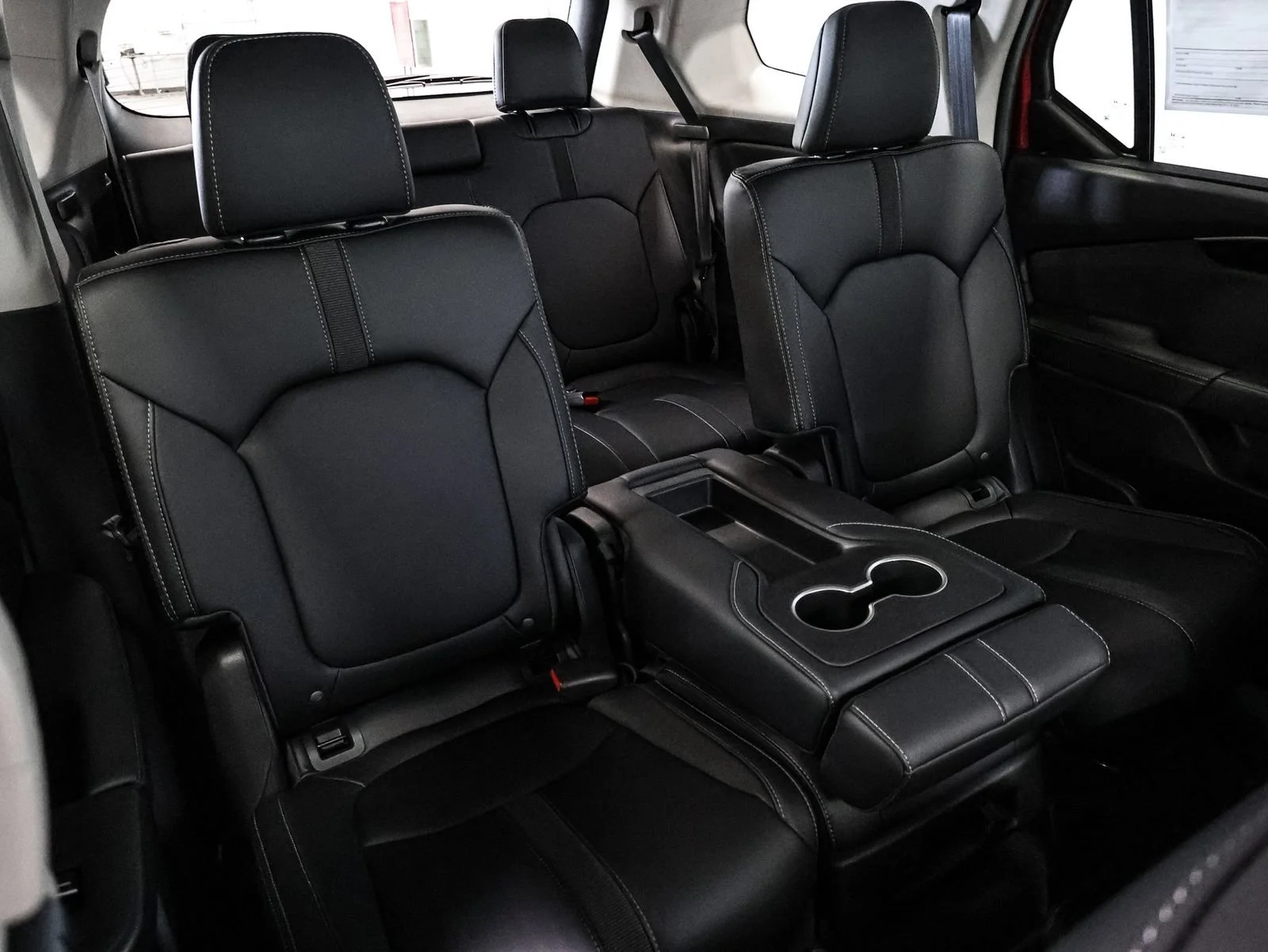 2025 Honda Pilot EX-L - Photo 22