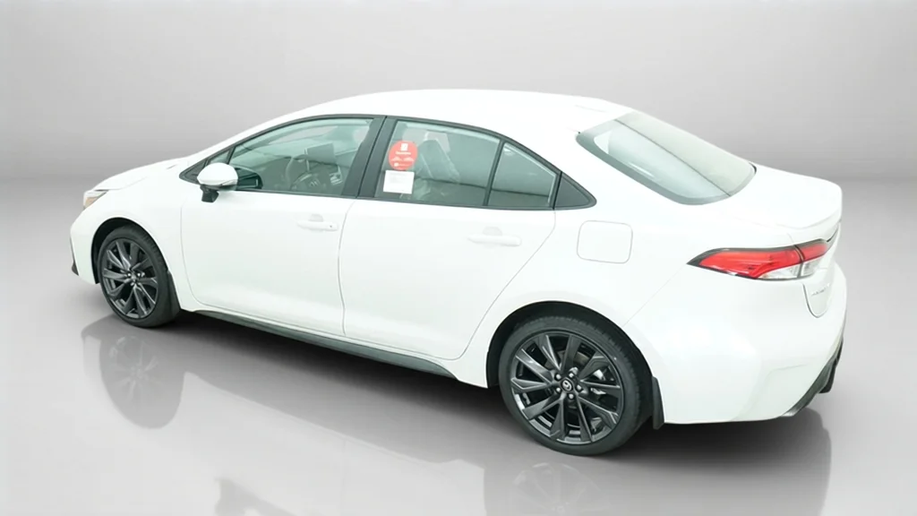 New 2027 Wind Chill Pearl Toyota SE image 15