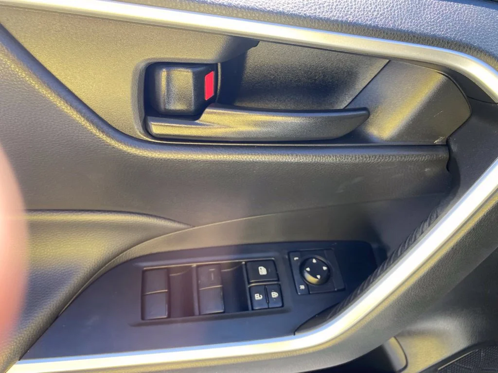 Used 2024 White Toyota LE image 18