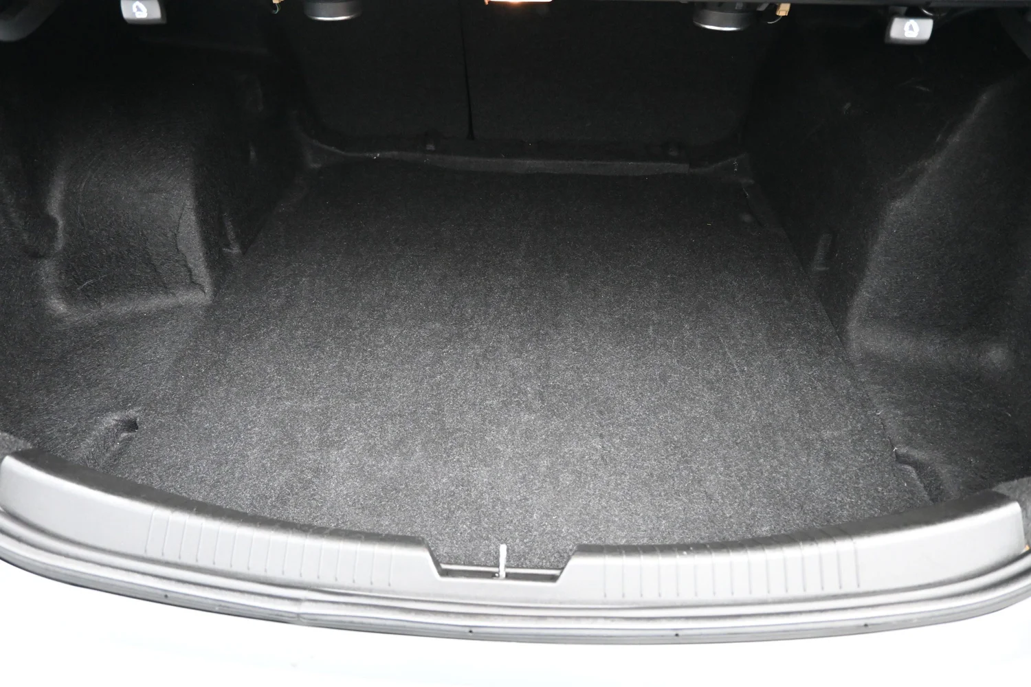 Used 2024 Gray Chevrolet LT image 12