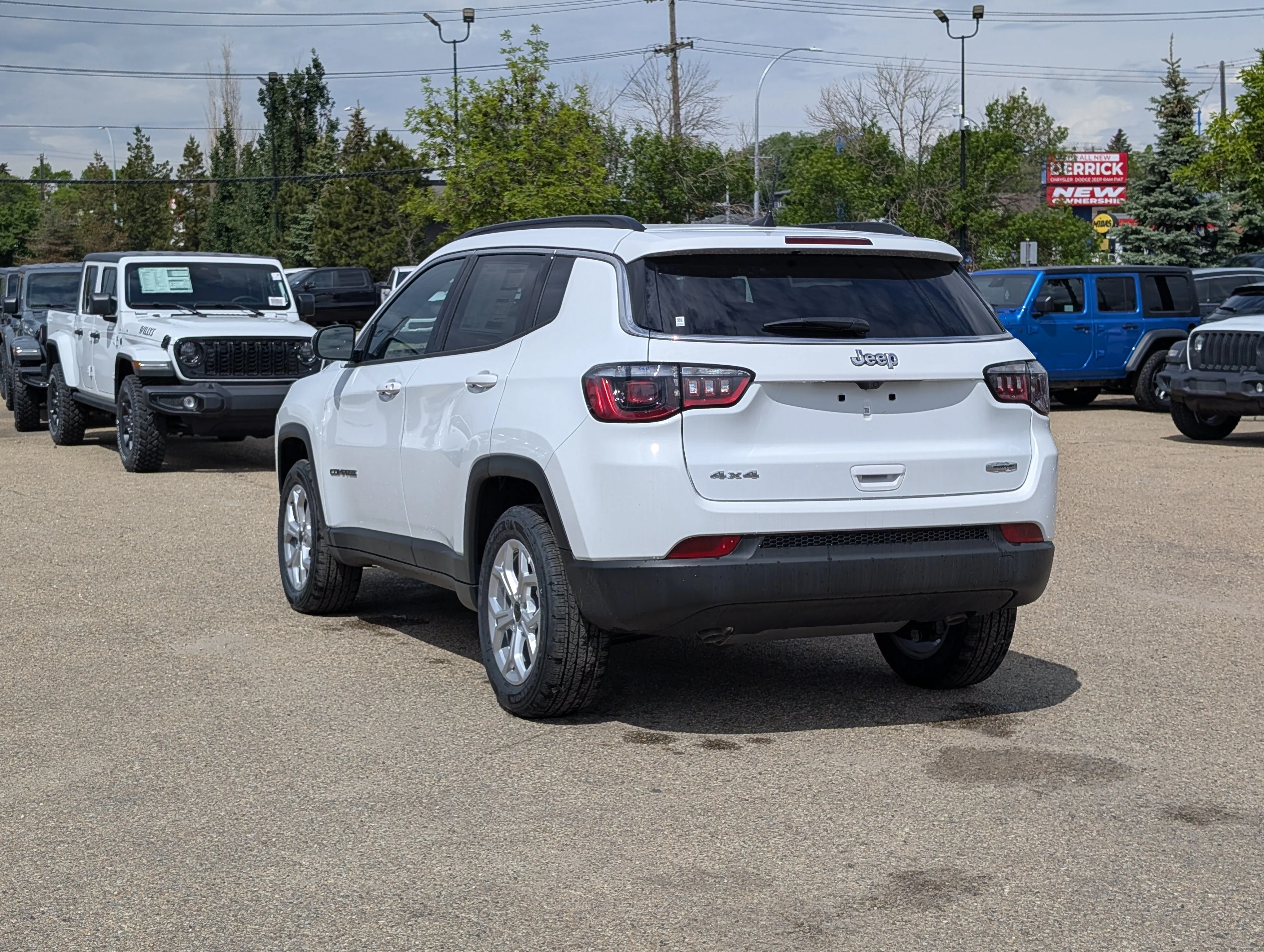 New 2026 Bright White Jeep North image 4