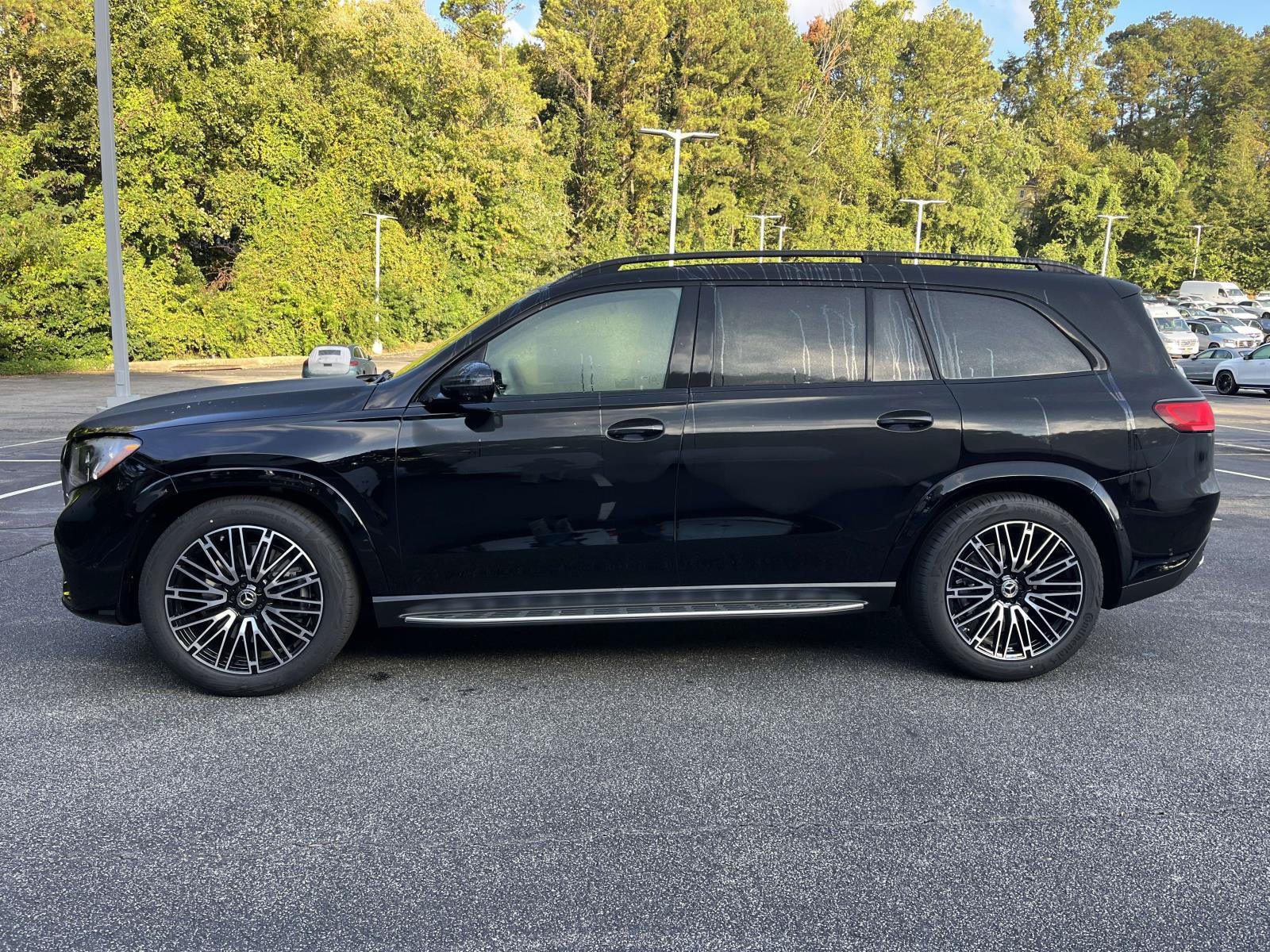 New 2027 Black Mercedes-Benz GLS 450 4MATIC® SUV image 15