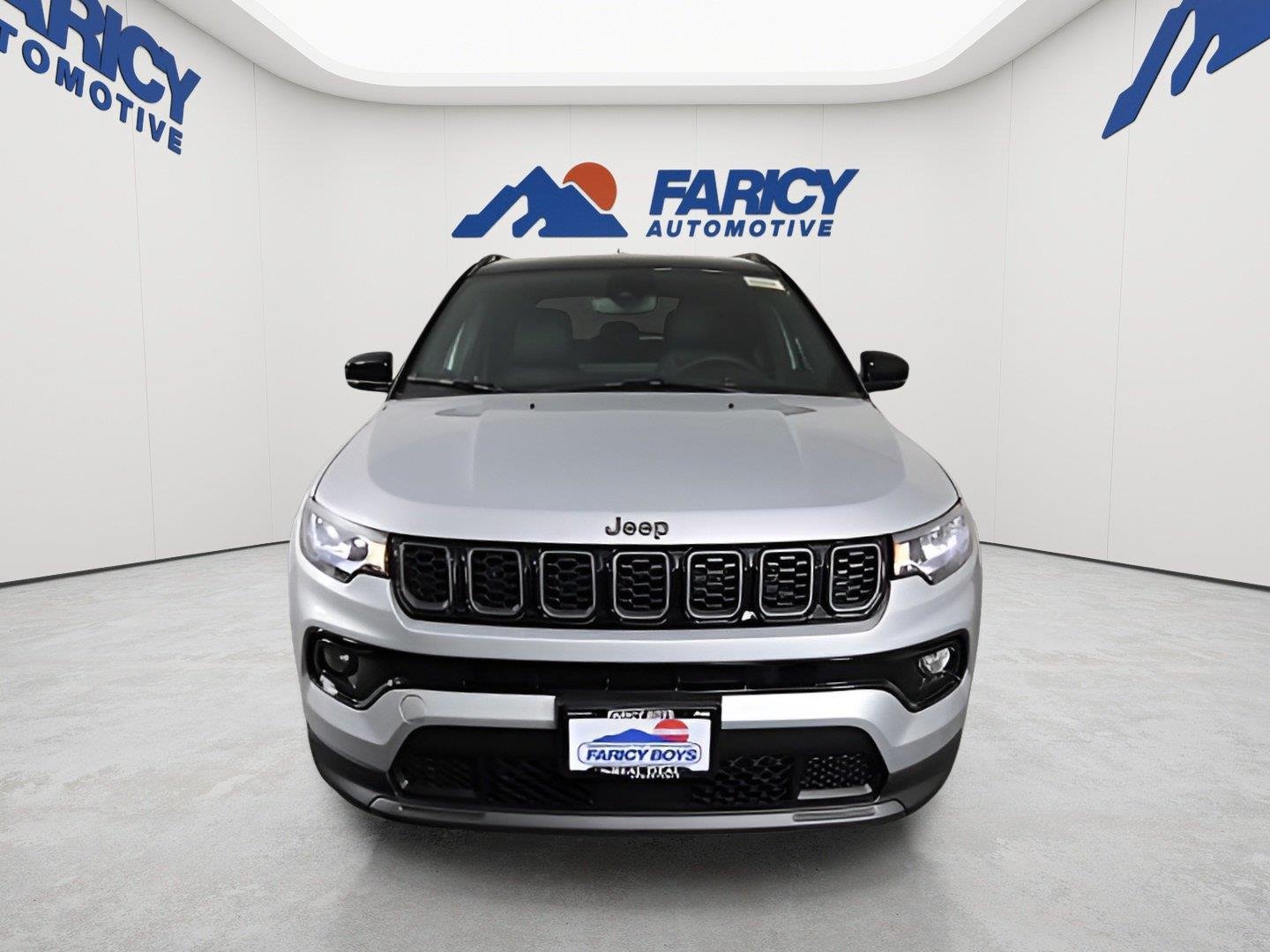 New 2026 Silver Zynith Metallic Clear-Coat Exterior Paint Jeep Limited Altitude image 3
