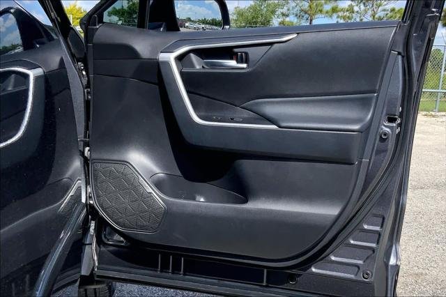 Certified Used 2024 MAGNETIC GRAY MET. Toyota  image 22