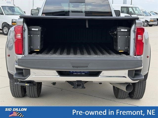 Used 2025 Sterling Gray Metallic Chevrolet LTZ image 6