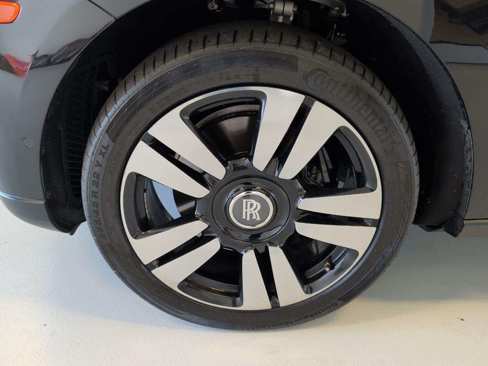 Used 2021 BLACK ROLLS ROYCE BASE image 10