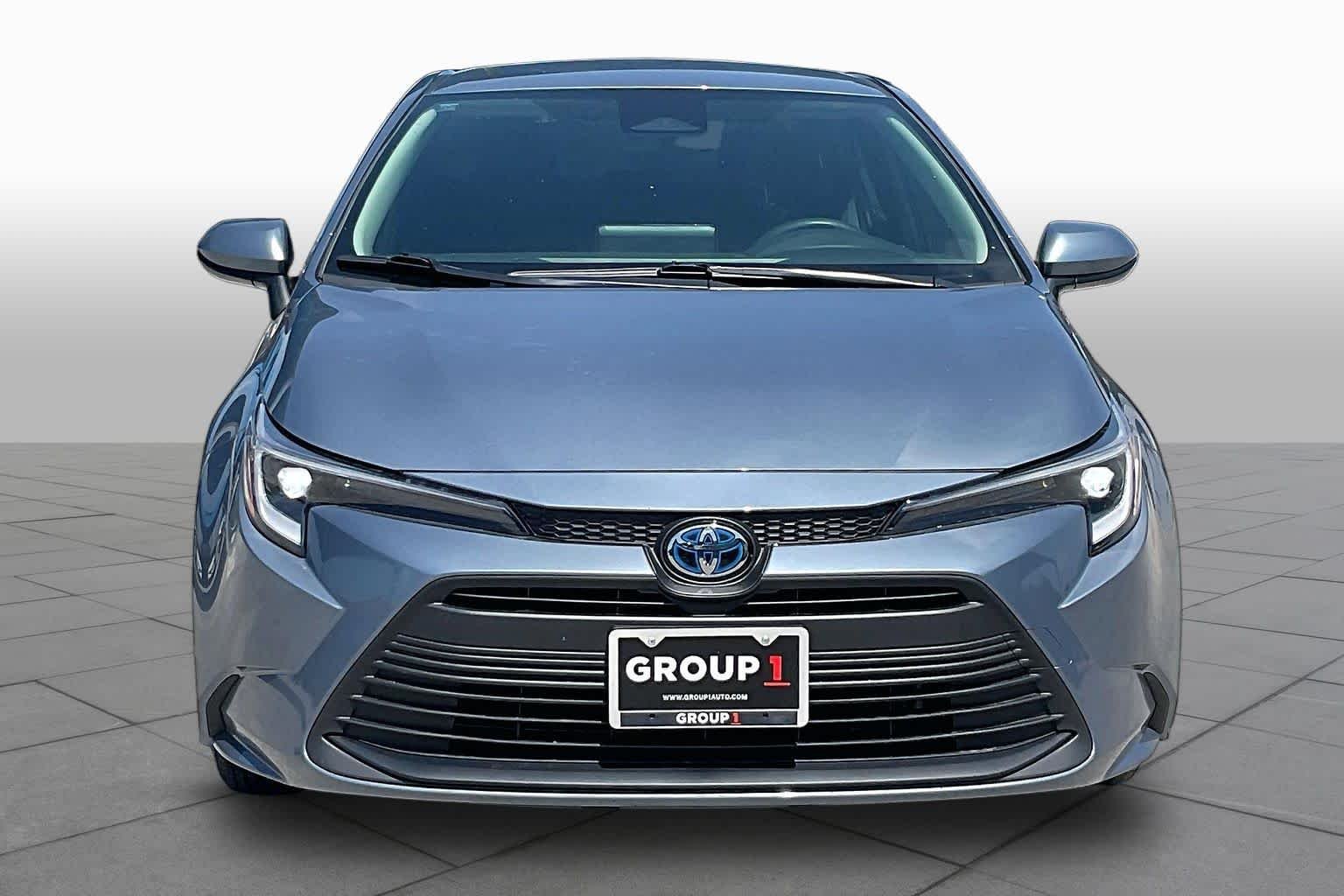 Used 2025 Celestite Toyota Hybrid LE image 7