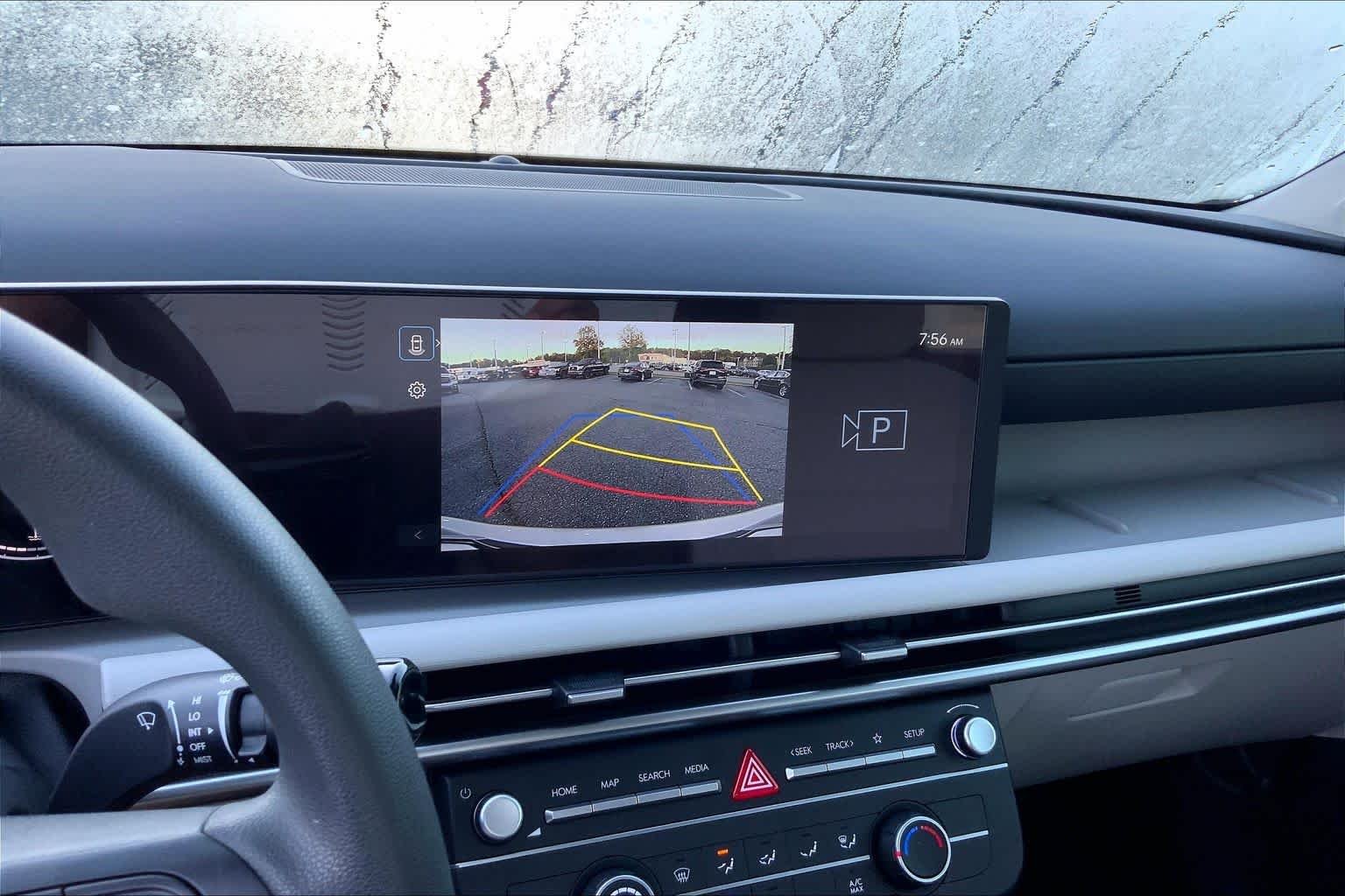 Used 2025 Shimmering Silver Hyundai SE image 26