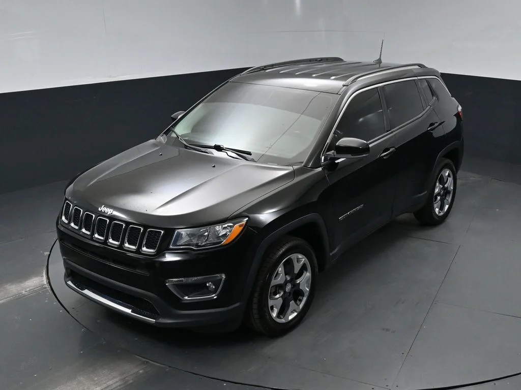 Used 2020 Black Jeep Limited image 37