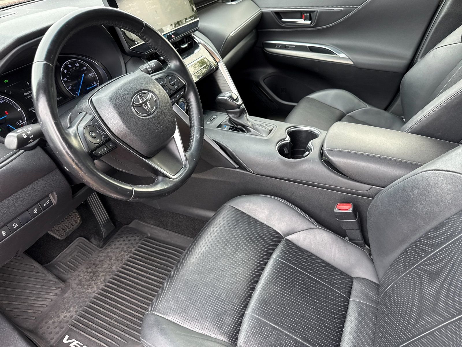 Used 2021 Red Toyota Limited image 9